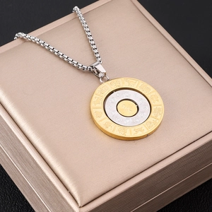 Collana con ciondolo rotante dello zodiaco in acciaio inossidabile bicolore oro