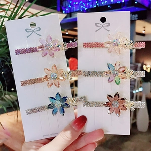 Barrettes À Cheveux En Cristal Motif Fleurs Alliage Strass Pinces Bec De Canard Accessoires Cheveux Floraux Style Coréen Femme