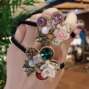 Baroque pearl hair tie with crystal flower and metal bee decoration for women