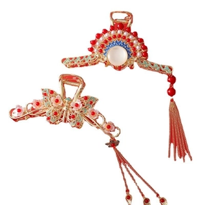 Traditional Chinese style gold metal hair claws with pearls and long tassels