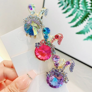 Three-piece set of luxury rabbit crystal hair claws with rhinestones on gold alloy base