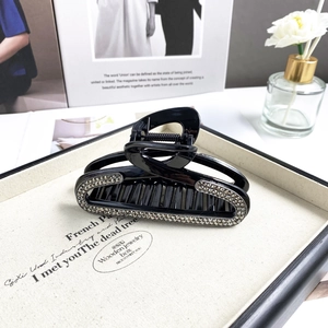 Elegante pinza per capelli nera grande con strass per lo styling dei capelli folti
