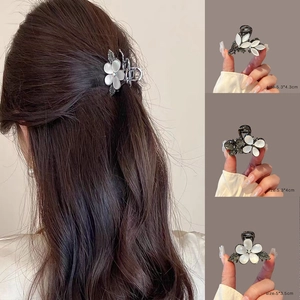 Vintage Zinc Alloy Flower Butterfly Hair Claw Clip With Rhinestone Artificial Pearl Elegant Hair Accessory For Women