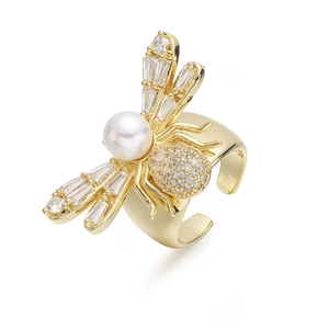 Exquisite 18K gold-plated bee ring with white pearl and baguette zircon accents