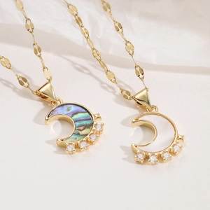 Collier Pendentif Lune en Cuivre Zirconia Minimaliste pour Femme Plaqué Or Incrustation de Coquille Bijoux Géométriques