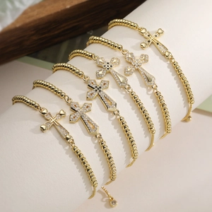 Mode Cuivre Plaqué Or Pendentif Croix Bracelet Réglable pour Femmes Micro Serti Zirconia Perles Chaîne de Boîte Bijoux Cadeau