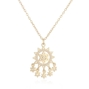 Collier rayon de soleil plaqué or 18 carats avec pendentif hexagramme et cinq petites étoiles