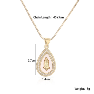 Détail du pendentif goutte plaqué or 18K avec relief de la Vierge Marie et mesures