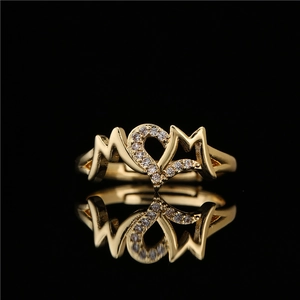 Bague MOM plaquée or 18 carats avec cœur en zircone et anneau ajustable pour femme