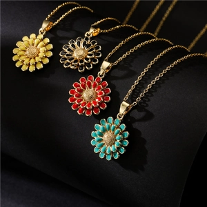 Mode Cuivre Plaqué Or 18K Zirconia Pendentif Tournesol Collier pour Femmes Élégante Émail Marguerite Fleur Charme Collier
