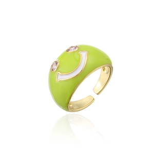 Details des fluoreszierend grünen Emaille-Rings mit rosa Zirkonia und verstellbarem Goldband