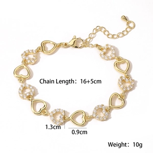 Detaillierte Größentabelle für das herzförmige Gliederarmband mit 18K Goldbeschichtung