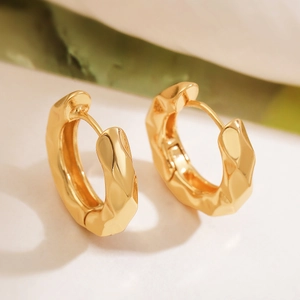 Vintage Geometric Wave Texture Copper Hoop Earrings For Women Retro Gold Silver Plated Irregular Chunky Metal Earrings Jewelry