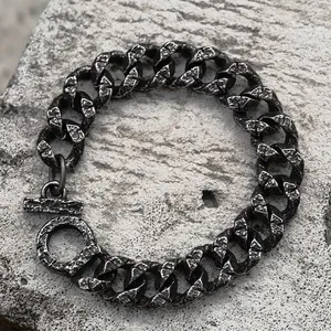 Bracelet Homme Vintage en Acier Inoxydable Maille Cubaine Texture de Roche Martelée Fermoir à Bascule Bijoux Rétro
