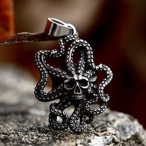 Vintage stainless steel skull octopus pendant with gothic kraken tentacles design