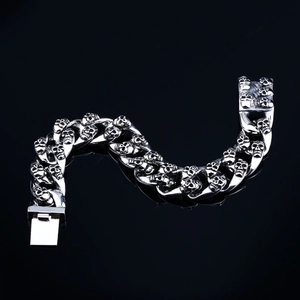 Bracelet Gothique Crâne en Acier Inoxydable pour Hommes Heavy Punk Rock Maillon Cubain Poli Bijoux Biker Vintage