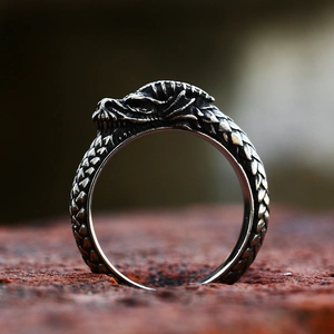 Vintage Stainless Steel Dragon Head Ring Men Punk Gothic Ouroboros Scale Pattern Retro Jewelry Finger Ring Gift