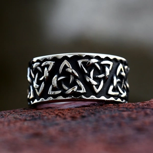Viking Celtic Knot stainless steel ring with vintage embossed silver and black relief pattern