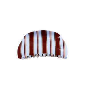 Pince à cheveux demi-cercle à rayures rouges et beige avec une finition acétate rétro