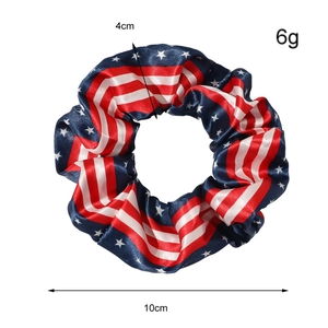 Haargummi mit US-Flaggenmuster aus Satin mit roten Streifen und weißen Sternen Dekoration