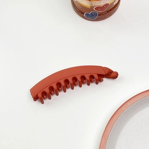 Fermaglio per capelli a banana color caramello opaco con denti densi per coda di cavallo