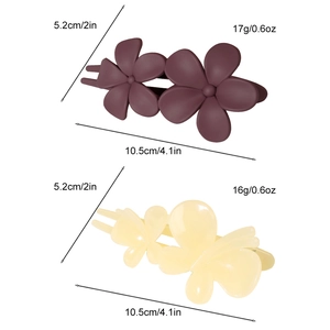 Matte purple and beige dual flower hair clips with dimensions 10.5cm and weight details