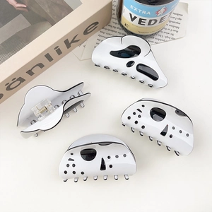 Pinza per Capelli con Faccia di Fantasma di Halloween per Donna Creativa Maschera Scream in Acetato Bianco Fantasia Teschio Accessori Capelli