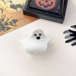 Détail de la pince à cheveux fantôme blanc mat pour accessoires de coiffure d'Halloween