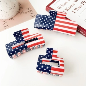 Lot de trois pinces à cheveux en acrylique au motif drapeau américain de tailles variées