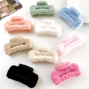 Autumn Winter Korean Style Plush Square Hair Claw Large Shark Clip For Women Girls Fashion Soft Furry Hair Accessories