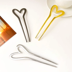 New Chinese Style U-Shaped Metal Heart Hair Fork Elegant Minimalist Gold Silver Gun Black Hair Stick Hair Accessories For Women