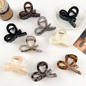 Korean Style Bow Hair Claw Clip For Women Minimalist Matte Glossy Resin Shark Clip Elegant Half Up Hair Accessory
