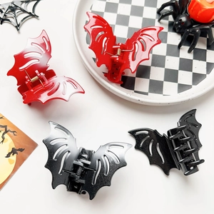Halloween ABS bat wing hair claws in black and red for spooky party hairstyling