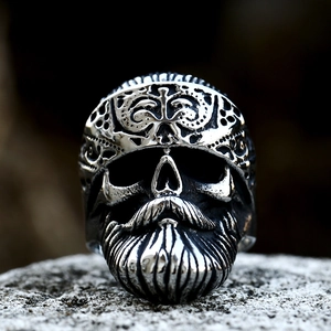 Vintage punk bearded skull ring in heavy stainless steel for men's rock style