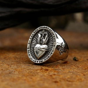 Men's Vintage Stainless Steel Sacred Heart of Jesus Ring Retro Cross Embossed Polished Religious Christian Jewelry Band Ring