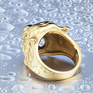 Vintage punk style stainless steel tiger head ring in gold finish for men