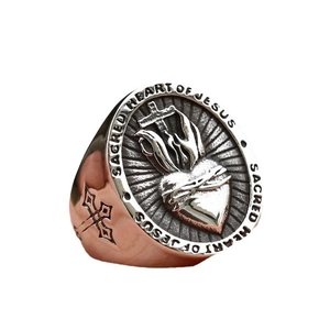 Retro stainless steel Sacred Heart of Jesus ring with engraved cross and thorn crown
