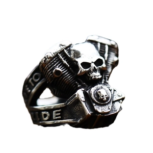 Bague motard en acier inoxydable avec crâne, moteur et gravure Live To Ride pour homme