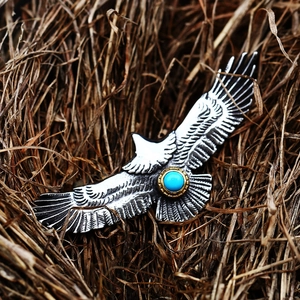 Edelstahl-Adler-Anhänger mit Türkisstein, Vintage-Schmuck im amerikanischen Indianer-Stil