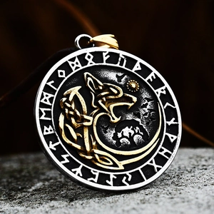 Vintage Stainless Steel Viking Wolf Rune Round Pendant For Men Women Norse Mythology Fenrir Wolf Head Cast Jewelry Gift