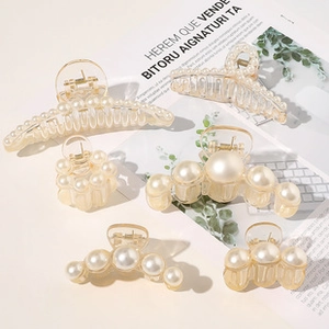 Detailed set of 6 pearl hair claws in cream and transparent finish for various hairstyles