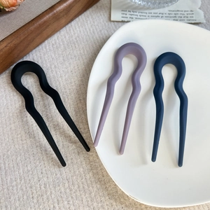 U-shaped hair pins in black, matte purple and navy blue for bun styling hairstyles