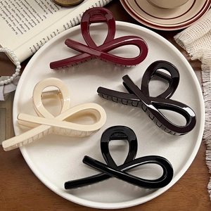 Elegant Korean PC Bow Large Hair Claw Clip Hollow Semi Round Shark Hairclip Fashionable Ponytail Holder Accessory For Women