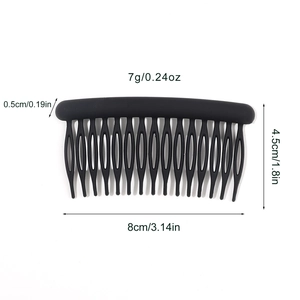 Minimalist black matte 15-tooth hair comb with dimensions 8cm long for hair styling