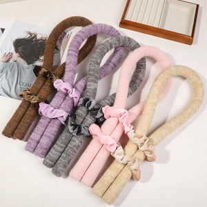 Ensemble de bigoudis sans chaleur en cinq couleurs avec chouchous en velours doux