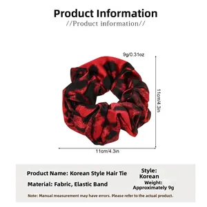 Detailed size specifications for leopard print hair scrunchie with 11cm diameter