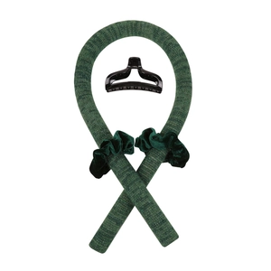 Détails du kit boucleur sans chaleur avec tige en tricot vert et chouchous en velours