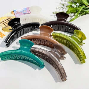 Glossy Plastic Large Hair Claw Clip Korean Style Elegant Shark Clip For Thick Hair Women Fashion Hair Accessories