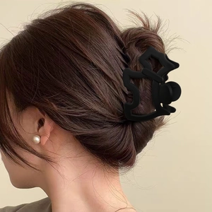 Molla per capelli minimalista nera opaca a forma di cane per un'acconciatura elegante