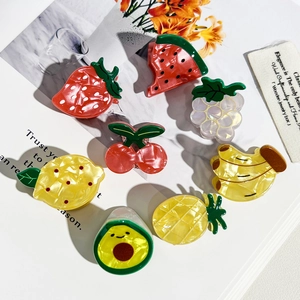 Süße Fruchtform Mini Haarkralle Clips Für Damen Mädchen Niedlich Erdbeere Wassermelone Kirsche Avocado Ananas Zitrone Kleine Haarnadeln Zubehör